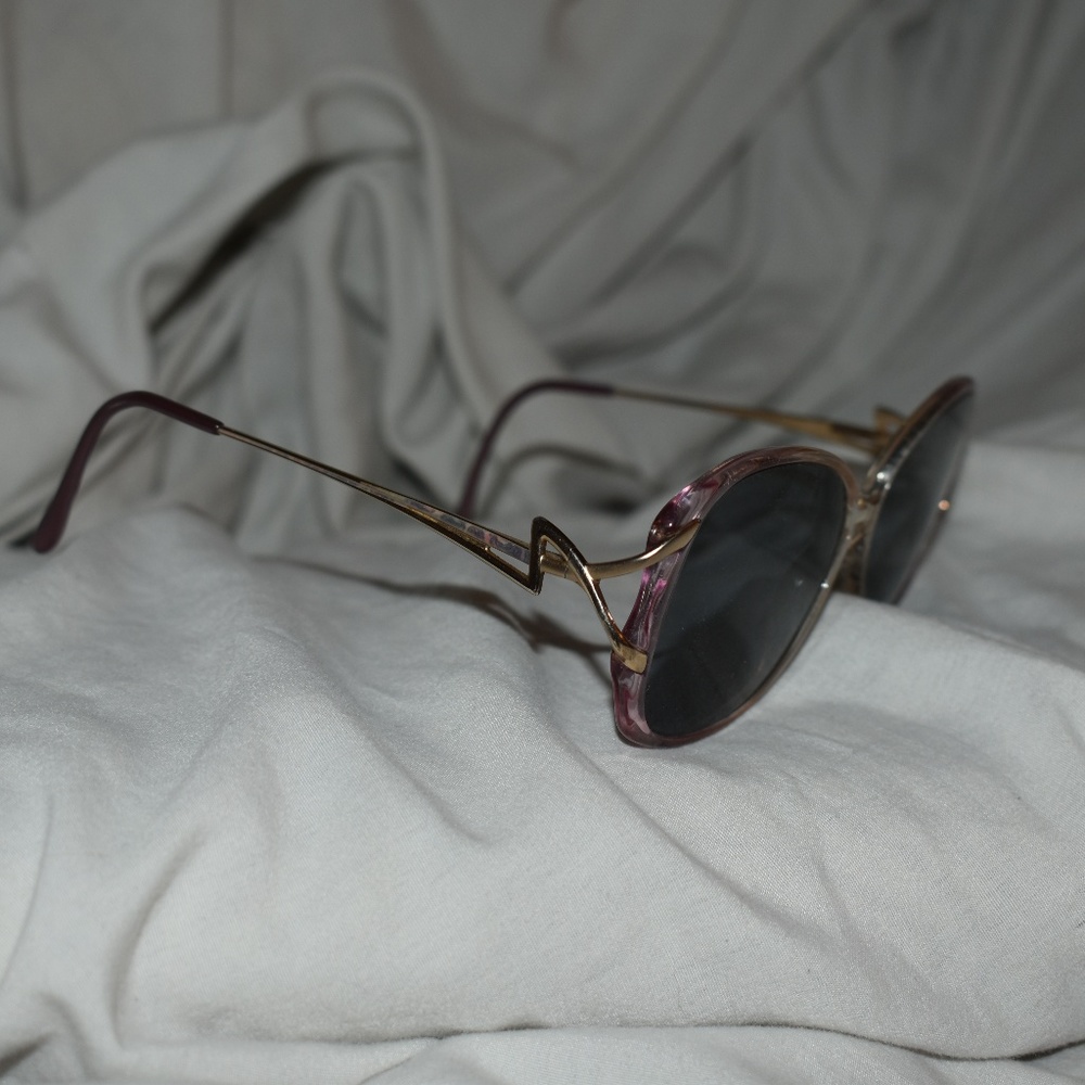 Stunning 1970's Luxotica RX Glasses Made in Japan - Picture 1 of 8